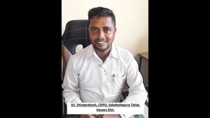 ಸಕಲೇಶಪುರದ ಸಿಡಿಪಿಓ ಲಂಚ ದಾಹಕ್ಕೆ ಅಂಗನವಾಡಿ ಕಾರ್ಯಕತೆ ಬಲಿಪಶು! 