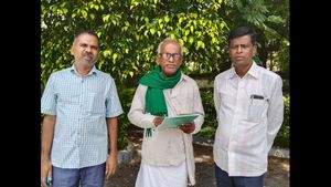 ಪ್ರಧಾನಮಂತ್ರಿ ಕಿಸಾನ್ ಸಮ್ಮಾನ್ ಯೋಜನೆಯಲ್ಲಿ ಲೂಟಿ : ಕಸವನಹಳ್ಳಿ ರಮೇಶ್ 
