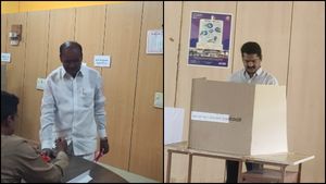 ಪರಿಷತ್ ಫೈಟ್; ಚುನಾವಣಾ ಸಿಬ್ಬಂದಿ ವಿರುದ್ಧ ಶಾಸಕರು ಗರಂ 