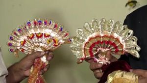 ಪೇಟಾ ತಯಾರಿಯೇ ಕುಟುಂಬದ ಕಾಯಕ; ಮೋದಿ, ರಾಹುಲ್‌ಗೂ ಮೆಚ್ಚುಗೆ 