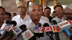 ನನಗೂ ಆತನಿಗೂ ಹೋಲಿಕೆ ಸರಿಯಲ್ಲ: ವಿ.ಸೋಮಣ್ಣ