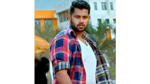 ಅಭಿಷೇಕ್ ಅಂಬರೀಷ್‌ಗೆ ರಾಜಕೀಯ ಆಫರ್ ನಿಜ: ಸುಮಲತಾ ಸ್ಪಷ್ಟನೆ 