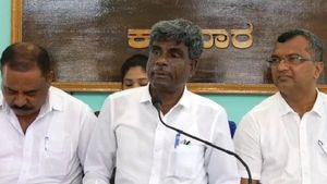 ಪಠ್ಯ ಪುಸ್ತಕದಲ್ಲಿ ರಾಷ್ಟ್ರೀಯತೆ ತುಂಬುವುದು ತಪ್ಪಲ್ಲ: ಪೂಜಾರಿ 