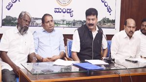 ಪರಿಷತ್ತಿನ ನಾಲ್ಕೂ ಸ್ಥಾನಗಳಲ್ಲಿ ಬಿಜೆಪಿ ಗೆದ್ದು ಮೋದಿಗೆ ಉಡುಗೊರೆ: ಮಹೇಶ್ 
