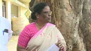 ಸಿದ್ದರಾಮಯ್ಯ ಸಚಿವ ಸ್ಥಾನ ನೀಡದೆ ಮೋಸ ಮಾಡಿದರು; ಮೋಟಮ್ಮ 