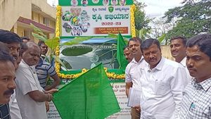 ನಾನು ಬೀದಿಯಲ್ಲಿ ಬ್ಯಾರಿಕೇಡ್ ಹತ್ತಿ ಡಾನ್ಸ್ ಮಾಡಬೇಕಿತ್ತೇ? ಕುಮಾರಸ್ವಾಮಿ 