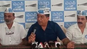  ಮಂಗಳೂರು ಪಬ್ ದಾಳಿ; ಪೊಲೀಸರ ವಿರುದ್ಧ ಭಾಸ್ಕರರಾವ್ ಗರಂ
