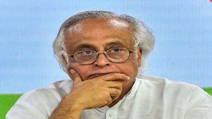 ಸರ್ಕಾರ ಅಸ್ಥಿರಗೊಳಿಸಲು ಬಿಜೆಪಿ ಷಡ್ಯಂತ್ರ : ಕಾಂಗ್ರೆಸ್ ಮುಖಂಡ ಪವನ್‌ ಖೇರಾ ಆರೋಪ 