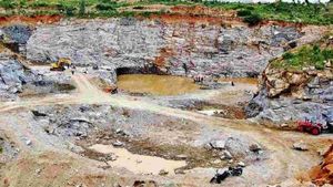 ಕೆಆರ್‌ಎಸ್ ಸುತ್ತಾ ಪರೀಕ್ಷಾರ್ಥ ಸ್ಫೋಟ, ಗಣಿಧಣಿಗಳ ಒತ್ತಡಕ್ಕೆ ಮಣಿಯಿತಾ ಜಿಲ್ಲಾಡಳಿತ? 