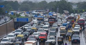 ಮಹಾರಾಷ್ಟ್ರದಲ್ಲಿ ಮುಂದುವರೆದ ಮಳೆ: ಶಾಲಾ, ಕಾಲೇಜುಗಳಿಗೆ ಜು.16ರವರೆಗೂ ರಜೆ 