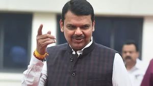 ಬಿಜೆಪಿ ಪಡಸಾಲೆಯಲ್ಲಿ ಬಿಸಿಬಿಸಿ ಚರ್ಚೆ: ಫಡ್ನವೀಸ್ ಡಿಸಿಎಂ ಅವಧಿ ಕೆಲವೇ ತಿಂಗಳು?