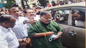 Breaking:ಸಚಿವರ ವಜಾಗೆ ಆಗ್ರಹ; ಮಮತಾ ಬ್ಯಾನರ್ಜಿಗೆ ಕಾಂಗ್ರೆಸ್ ಪತ್ರ 