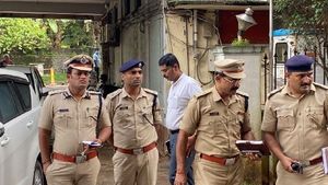 ಮಂಗಳೂರು: ಸಾಮಾಜಿಕ ಜಾಲತಾಣದಲ್ಲಿ ಕೋಮುಕಿಚ್ಚು ಹಚ್ಚಿದರೆ ಹುಷಾರ್: ಕಮಿಷನರ್ ಎಚ್ಚರಿಕೆ