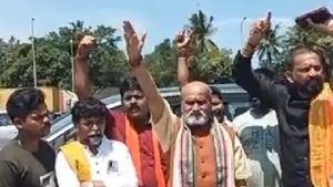 Breaking:ಇದು ಹಿಂದುತ್ವ ವಿರೋಧಿ ಸರಕಾರ; ಪ್ರಮೋದ್ ಮುತಾಲಿಕ್ ಆಕ್ರೋಶ 