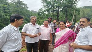 ಮಳೆಯಿಂದ ಹಾನಿ; ಕೇಂದ್ರ ಪರಿಹಾರದ ಭರವಸೆ ಕೊಟ್ಟ ಶೋಭಾ ಕರಂದ್ಲಾಜೆ 