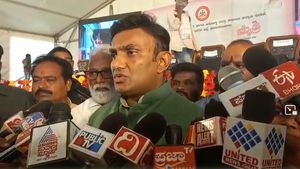 ಪ್ರತಿ ಚುನಾವಣೆಗೆ ಸಿದ್ದು ಕ್ಷೇತ್ರ ಬದಲಿಸುವುದು ಸರಿಯಲ್ಲ: ಸುಧಾಕರ್ ವ್ಯಂಗ್ಯ