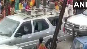 ಪಾಟ್ನಾದಲ್ಲಿ ಬಿಹಾರ ಸಿಎಂ ಬೆಂಗಾವಲು ವಾಹನದ ಮೇಲೆ ಕಲ್ಲು ತೂರಾಟ: 13 ಮಂದಿ ಬಂಧನ 