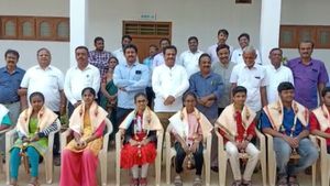 ಚಾಮರಾಜನಗರ: KCET ಪರೀಕ್ಷೆಯಲ್ಲಿ ಮಾನಸ ಕಾಲೇಜಿನ ವಿದ್ಯಾರ್ಥಿಗಳ ಸಾಧನೆ 