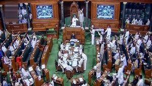 ಮುಂಗಾರು ಅಧಿವೇಶನ: 15ನೇ ದಿನ ಸಂಸತ್ ಕಲಾಪದಲ್ಲಿ ಏನೇನಾಯ್ತು? 