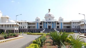 ಗದಗ ಬೆಳ್ಳಿಹಬ್ಬ; ಹೇಗಿತ್ತು, ಹೇಗಾಯ್ತು ಈ ಜಿಲ್ಲೆ? 