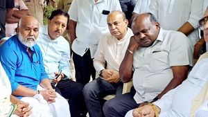  ಕರಾವಳಿ ತ್ರಿವಳಿ ಕೊಲೆ: ಹಂತಕರನ್ನು ಬಂಧಿಸಲು ಸರಕಾರಕ್ಕೆ ಆಗಸ್ಟ್ 5ರ ಗಡುವು ನೀಡಿದ ಎಚ್‌ಡಿಕೆ 
