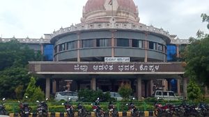  ಕೊಪ್ಪಳ ಜಿಲ್ಲೆಗೆ 25 ವರ್ಷದ ಸಂಭ್ರಮ... ಅಭಿವೃದ್ಧಿಯ ನಿರೀಕ್ಷೆಯಲ್ಲಿ ಜನತೆ 