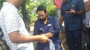 Breaking; ಬಿಜೆಪಿ ನಾಯಕ ಲಕ್ಷ್ಮಣ ಸವದಿ ಕಾರು ಪಲ್ಟಿ 