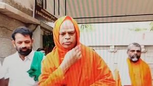 ಮುರುಘಾಮಠದ ಶ್ರೀಗಳ ಬಂಧನವಾಗಿಲ್ಲ: ಸೋಮವಾರ ನಡೆದಿದ್ದೇನು? 