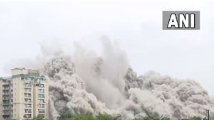 Breaking: ನೋಯ್ಡಾದ ಅವಳಿ ಕಟ್ಟಡಗಳು 9 ಸೆಕೆಂಡುಗಳಲ್ಲಿ ನೆಲಸಮ