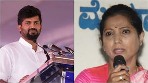 ಪ್ರತಾಪ ಸಿಂಹಗೆ ಸಿದ್ದರಾಮಯ್ಯ ಬಗ್ಗೆ ಮಾತನಾಡುವ ಯೋಗ್ಯತೆಯಿಲ್ಲ: ಪುಷ್ಪ ಅಮರ್‌ನಾಥ್ 