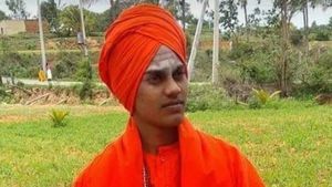 ರಾಮನಗರ: ಹುಡುಕಬೇಡಿ ಎಂದು ಪತ್ರ ಬರೆದಿಟ್ಟು ವಿವಾಹಿತೆಯೊಡನೆ ಸ್ವಾಮೀಜಿ ಎಸ್ಕೇಪ್ 