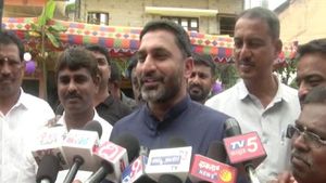 ಪ್ರಜ್ವಲ್‌ ಸಂಸ್ಕಾರ ಏನೆಂದು ಜನರ ಮುಂದೆ ಬಯಲಾಗುತ್ತಿದೆ;  ಹಾಸನದಲ್ಲಿ ಪ್ರೀತಂ ಗೌಡ ಟಾಂಗ್‌ 