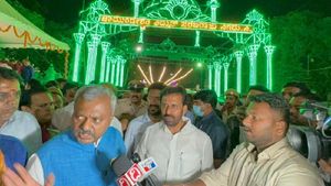 ಮೈಸೂರು ದಸರಾ 2022: ದಸರಾ ಬೆಳಕಿನ ವೈಭವಕ್ಕೆ ಚಾಲನೆ 