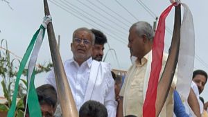 ಗ್ರಾಮೀಣ ದಸರಾಗೆ ಅದ್ದೂರಿ ಚಾಲನೆ, ಗಮನ ಸೆಳೆದ ಮಾಹಿತಿ ರಥ 