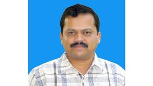 ಮಂಡ್ಯ ಮುಡಾ 5 ಕೋಟಿ ವಂಚನೆ ಪ್ರಕರಣ: ಕೆಬ್ಬಳ್ಳಿ ಆನಂದ್ ಸೇರಿ 5 ಮಂದಿಗೆ 7 ವರ್ಷ ಸಜೆ, 5 ಕೋಟಿ ರೂ ದಂಡ 