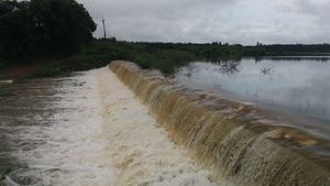  ದಾವಣಗೆರೆಯಲ್ಲಿ ಮುಂದುವರಿದ ವರುಣನ ಅಟ್ಟಹಾಸ; ಮೂರು ಕೋಟಿಗೂ ಅಧಿಕ ನಷ್ಟ 