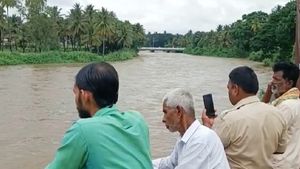 ಬೆಂಗಳೂರು ಮಳೆಯ ಅಬ್ಬರಕ್ಕೆ ರಾಮನಗರದಲ್ಲಿ ಶುರುವಾಗಿದೆ ಪ್ರವಾಹ ಭೀತಿ 