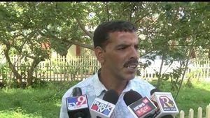 ಹಿಂದೂ- ಮುಸ್ಲಿಂ ಮನಸ್ಥಿತಿಯಿಂದ ಹೊರಬನ್ನಿ, ಸಿ.ಟಿ ರವಿಗೆ ಗೌಸ್ ಮುನೀರ್ ಸಲಹೆ