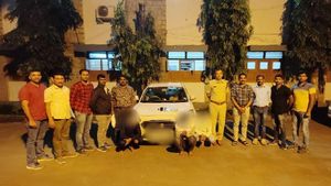 ಚಿಕ್ಕಮಗಳೂರಿನಲ್ಲಿ ನಕಲಿ ಚಿನ್ನದ ನಾಣ್ಯಗಳ ಮಾರಾಟ; ಮೂವರ ಬಂಧನ
