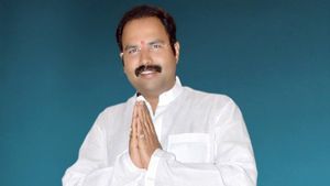 ಮತ್ತೆ ಬಿಜೆಪಿಗೆ ಮರಳುವ ಸೂಚನೆ ಕೊಟ್ಟ ಮಾಜಿ ಸಚಿವ! 