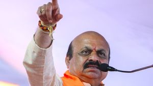 ಕಾಂಗ್ರೆಸ್ ಭ್ರಷ್ಟಾಚಾರ ಅವ್ಯವಹಾರ ದಾಖಲೆಗಳನ್ನು ರಾಹುಲ್ ಗಾಂಧಿಗೆ ರವಾನಿಸುತ್ತೇವೆ: ಬಸವರಾಜ ಬೊಮ್ಮಾಯಿ 
