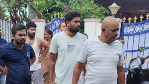 ಬಳ್ಳಾರಿಯಲ್ಲಿ ಪೌರಕಾರ್ಮಿಕರ ಮೇಲೆ ದೌರ್ಜನ್ಯ; ಆರು ಜನರ ವಿರುದ್ಧ FIR ದಾಖಲು 