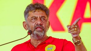 ಬಿ. ಶ್ರೀರಾಮುಲುಗೆ ಎದುರಾಳಿ ಅಭ್ಯರ್ಥಿ, ಡಿಕೆಶಿ ಮಹತ್ವದ ಘೋಷಣೆ! 