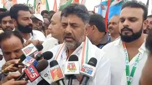 ಬಿಜೆಪಿಯ ಜನ ಸಂಕಲ್ಪ ಯಾತ್ರೆ ಬಗ್ಗೆ ಗೇಲಿ ಮಾಡಿದ ಪಾದಯಾತ್ರೆ ನಿರತ ಡಿಕೆ ಶಿವಕುಮಾರ್