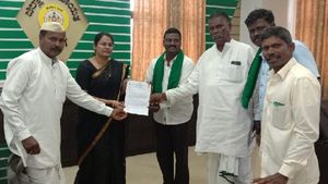  ಉದ್ಯೋಗ ಖಾತ್ರಿ ಕಾಮಗಾರಿಯಲ್ಲಿ ಲಕ್ಷಾಂತರ ರೂ. ಗುಳುಂ; ಜಿಪಂ ಸಿಇಒ ರೈತ ಸಂಘ ಪತ್ರ 