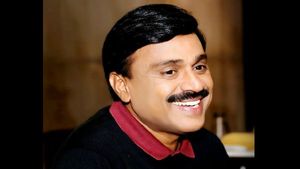 ಭೂಮಿ ಹುಣ್ಣಿಮೆ ಮರುದಿನವೇ ಗಾಲಿ ರೆಡ್ಡಿಗೆ ಸಿಕ್ತು ಸುಪ್ರೀಂನಿಂದ ಶುಭಸುದ್ದಿ