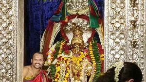 ಹೊರನಾಡು; ಎಲೆಚುಕ್ಕಿ ರೋಗ ನಿವಾರಣೆಯಾಗಲೆಂದು ಅನ್ನಪೂರ್ಣೇಶ್ವರಿಗೆ ವಿಶೇಷ ಪೂಜೆ