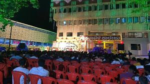 ಕರಾವಳಿ ಕಾಲೇಜಿನಲ್ಲಿ ವಿದ್ಯಾರ್ಥಿಗಳಿಗೋಸ್ಕರ ದೀಪಾವಳಿ ಆಚರಣೆ