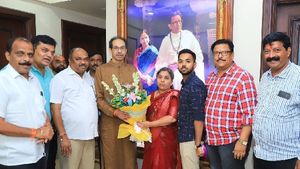 ಅಂಧೇರಿ ಉಪಚುನಾವಣೆಯಲ್ಲಿ ಸ್ಪರ್ಧಿಸಲು ಉದ್ಧವ್ ಠಾಕ್ರೆ ಬಣದ ಅಭ್ಯರ್ಥಿಗೆ ಅನುಮತಿ 