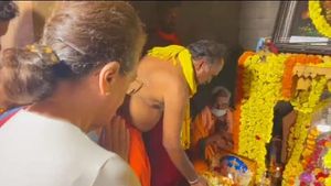 Breaking; ಮಾದೇಶ್ವರ ದೇವಾಲಯಕ್ಕೆ ಸೋನಿಯಾ ಗಾಂಧಿ ಭೇಟಿ 